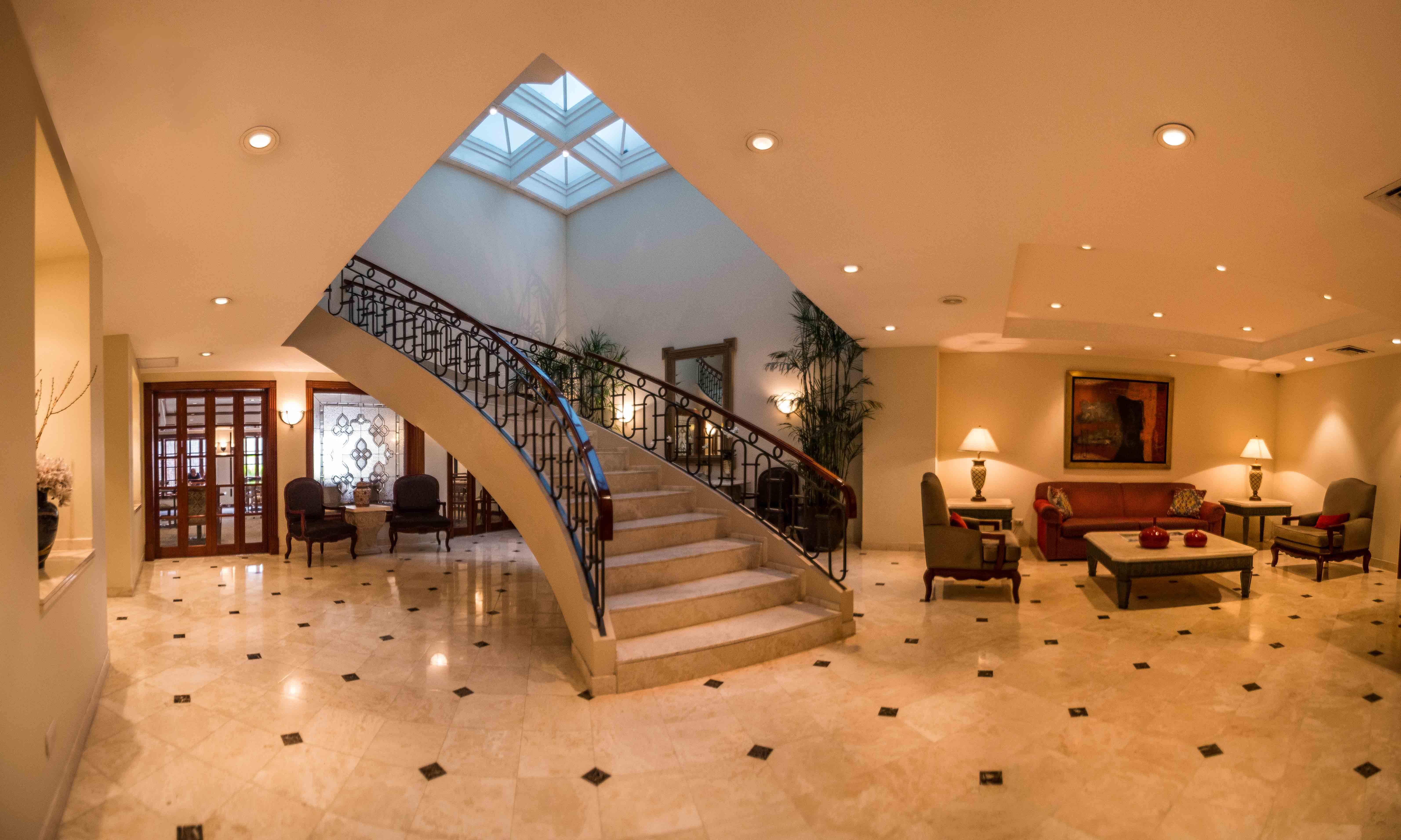 Los Tallanes Hotel & Suites Lima Zewnętrze zdjęcie