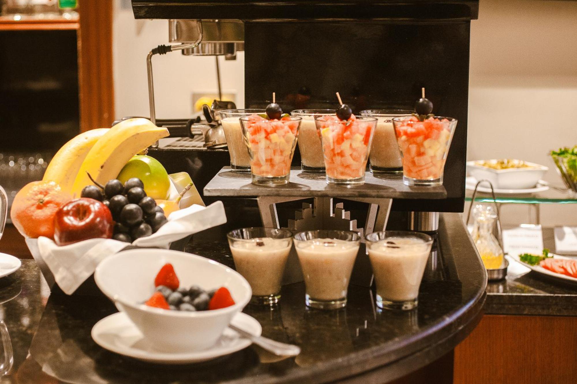 Los Tallanes Hotel & Suites Lima Zewnętrze zdjęcie
