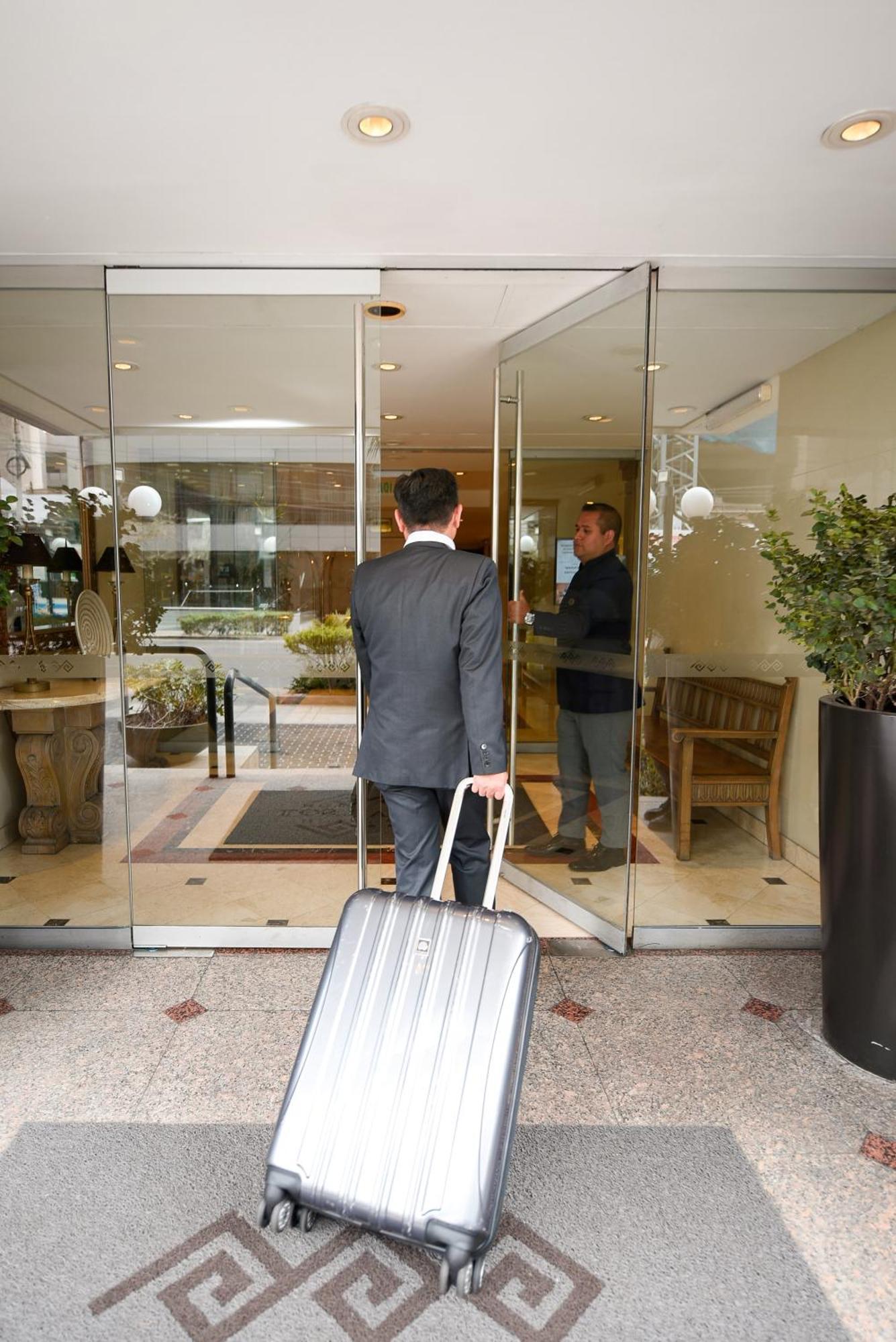 Los Tallanes Hotel & Suites Lima Zewnętrze zdjęcie