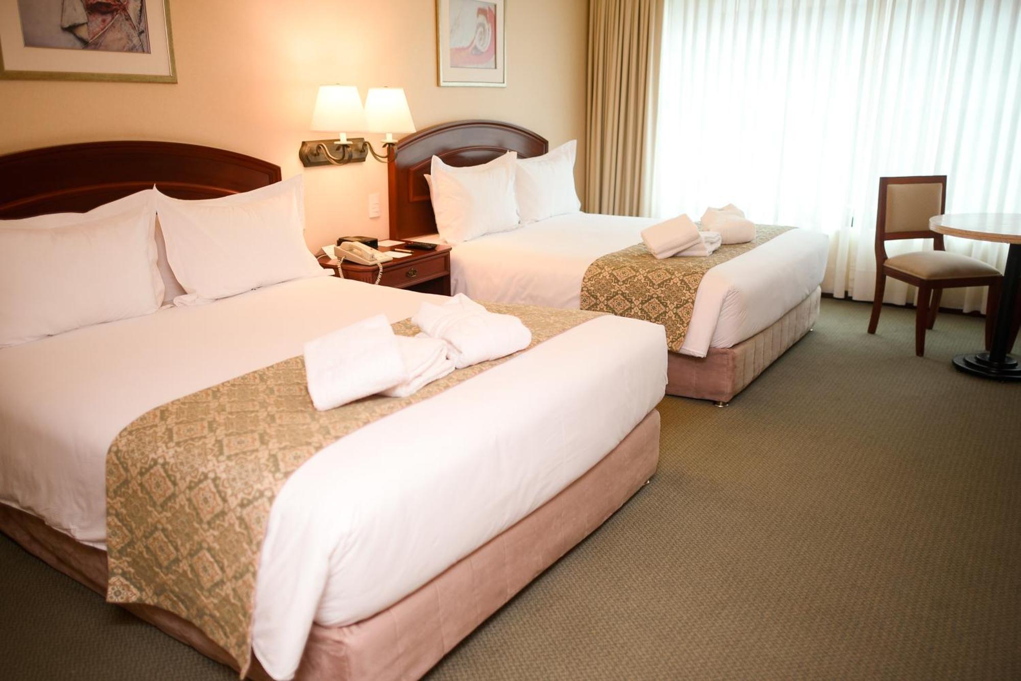Los Tallanes Hotel & Suites Lima Zewnętrze zdjęcie